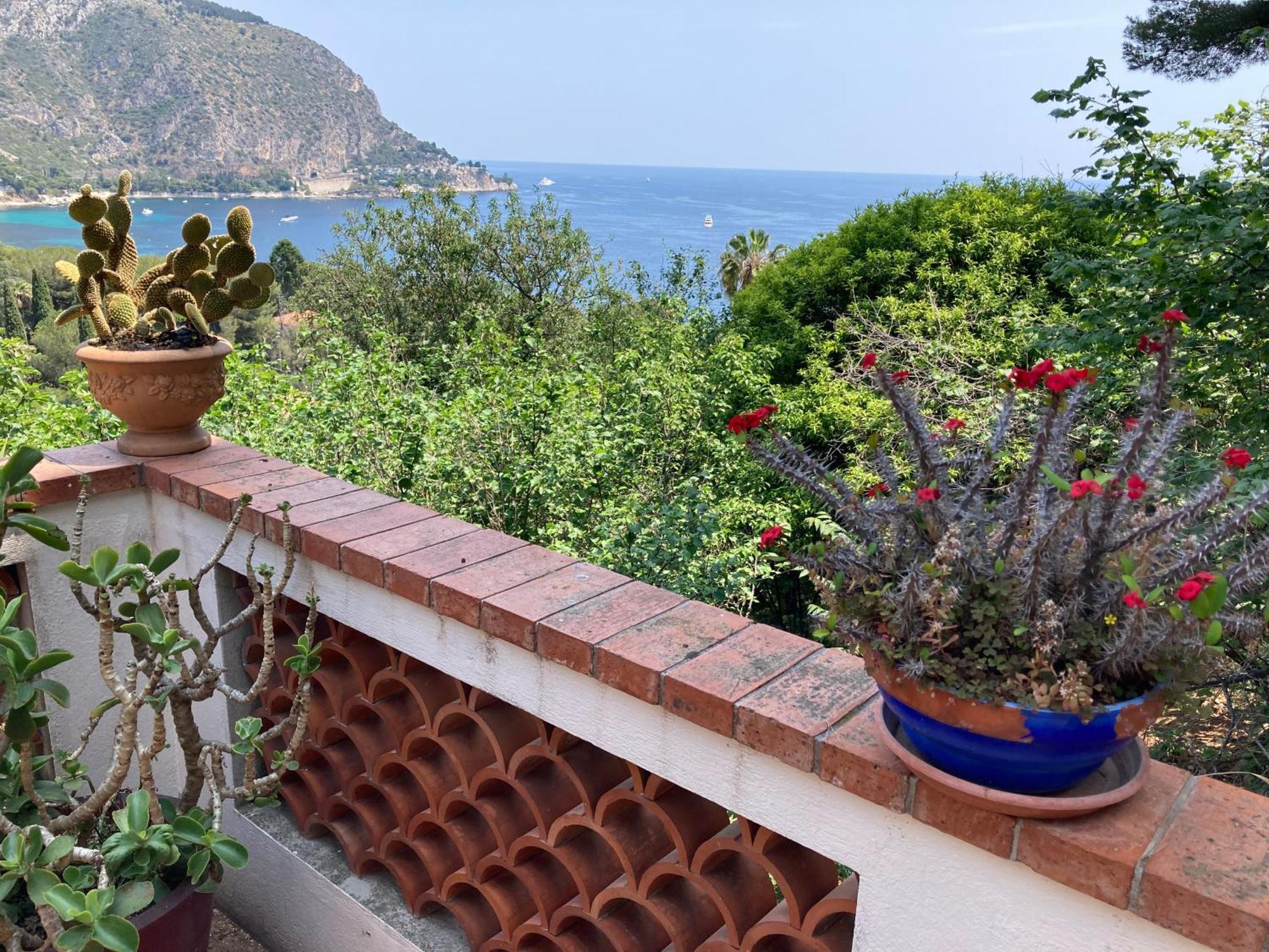 Appartement Independant Dans Villa Eze Bord De Mer Eksteriør bilde